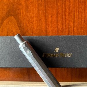 Audemars Piguet Ballpoint Pen - Silver Color - Rare - Brand New - Royal Oak